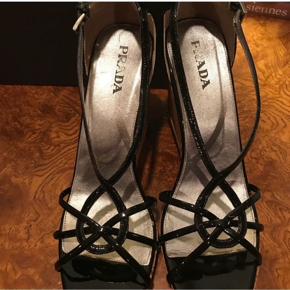 Prada Bamboo Wedge Patent Leather
Sandals sz10/41 - Picture 3 of 7